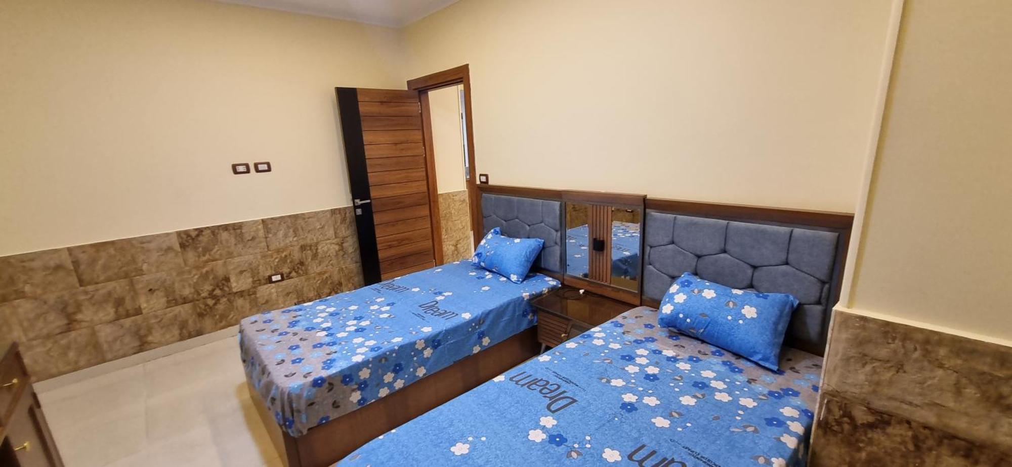 New Furnished Studio- Shehab St Apartment